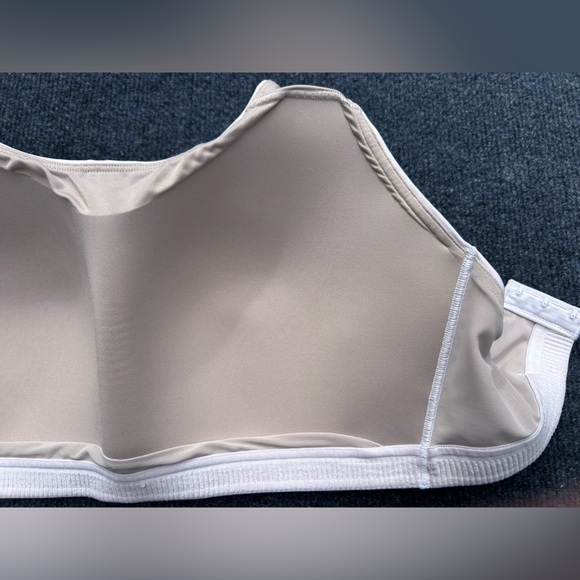 Lululemon Athletica Energy Bra High Support Cross-Back Sports Bra 36DDD Taupe - Picture 4 of 15